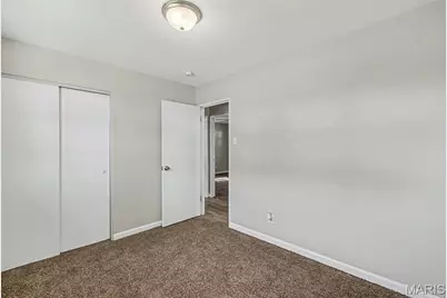 220 Francisca Drive, Florissant, MO 63031 - Photo 12