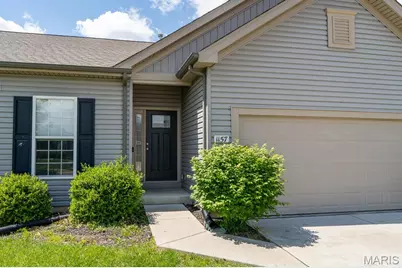 1157 Crystal Creek Parkway, Wentzville, MO 63385 - Photo 6