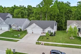 1010 Timber Bluff Dr, Wentzville, MO 63385 - Photo 38