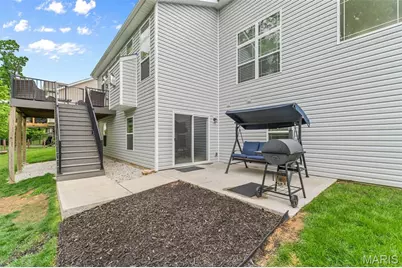 1010 Timber Bluff Drive, Wentzville, MO 63385 - Photo 36