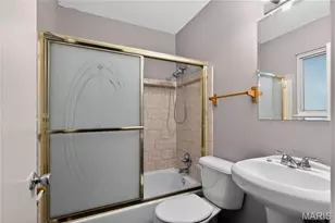 1190 Cheyenne Dr, Saint Louis, MO 63033 - Photo 26