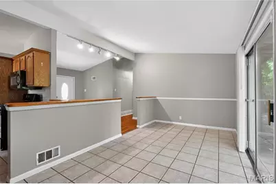 1190 Cheyenne Drive, Saint Louis, MO 63033 - Photo 16