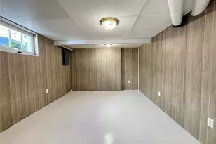 9930 Carlyle Ave, Overland, MO 63114 - Photo 36
