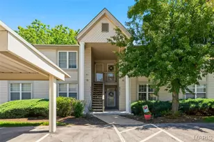 810 Sugar Valley Ct, Saint Peters, MO 63376 - Photo 1