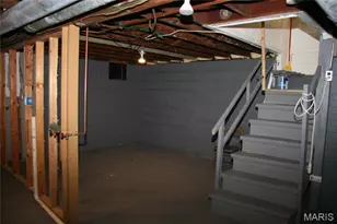 7716 Brocton Ct, Saint Louis, MO 63121 - Photo 12