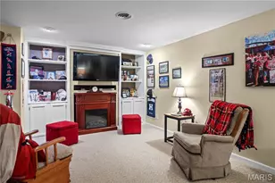 5627 Wieland Dr, Saint Louis, MO 63128 - Photo 26