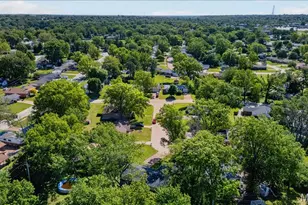 4 Cameo Ct, Florissant, MO 63033 - Photo 34