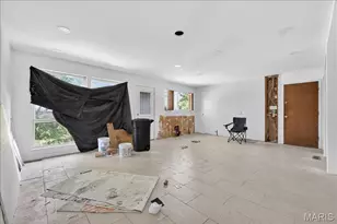4 Cameo Ct, Florissant, MO 63033 - Photo 6