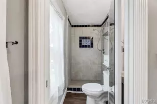 1216 N 5th St, Saint Charles, MO 63301 - Photo 20
