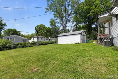 1941 Farrell Drive, Saint Louis, MO 63133 - Photo 14