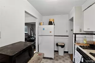 1941 Farrell Dr, Saint Louis, MO 63133 - Photo 6