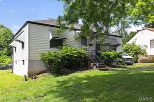 1941 Farrell Dr, Saint Louis, MO 63133 - Photo 2