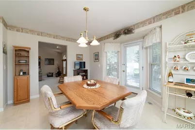 1354 Presidents Landing Drive, O'Fallon, MO 63366 - Photo 18