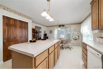 1354 Presidents Landing Drive, O'Fallon, MO 63366 - Photo 16