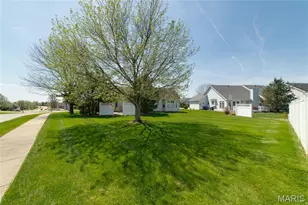 1354 Presidents Landing Dr, O'Fallon, MO 63366 - Photo 40