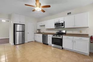 4916 Robert Ave, Saint Louis, MO 63109 - Photo 8