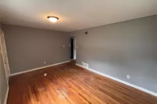 705 Beardsley Ct, Ferguson, MO 63135 - Photo 8