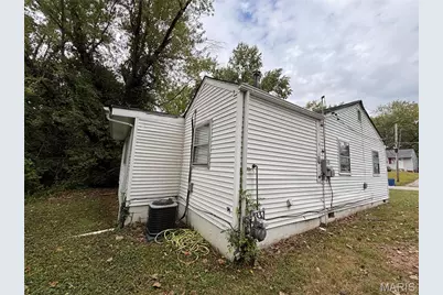 705 Beardsley Court, Ferguson, MO 63135 - Photo 20