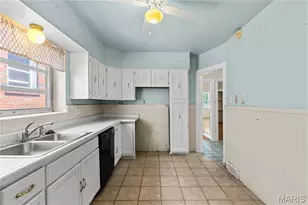 5941 Park Ln, Saint Louis, MO 63147 - Photo 12