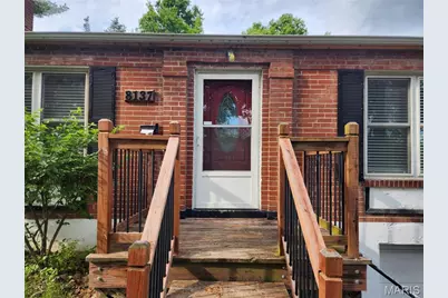 8137 Vardaman Drive, University City, MO 63130 - Photo 2