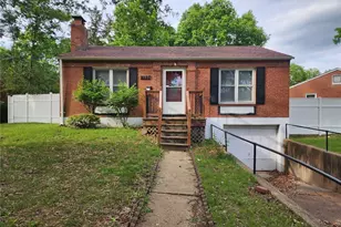 8137 Vardaman Dr, University City, MO 63130 - Photo 16