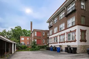 7012 Forsyth Blvd, University City, MO 63105 - Photo 6