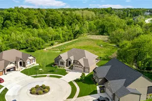 9 Keeney Crk Ct, O'Fallon, MO 63367 - Photo 2