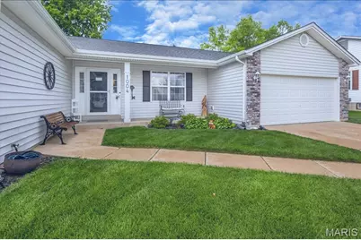 1004 N Brampton Drive, Saint Charles, MO 63304 - Photo 14