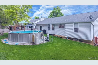 1004 N Brampton Drive, Saint Charles, MO 63304 - Photo 12
