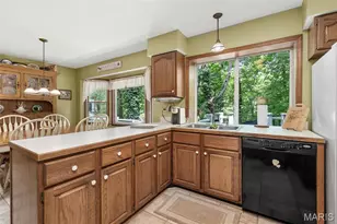 5 Wolf Creek Ct, Saint Peters, MO 63376 - Photo 18