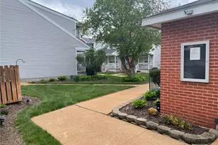 3125 Park Hampton Ct, Saint Louis, MO 63139 - Photo 4