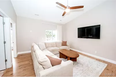 6401 Brookfield Court Drive #202, Saint Louis, MO 63129 - Photo 18