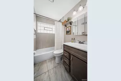 6626 Ashbury Drive, Affton, MO 63123 - Photo 22