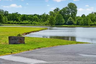 544 Miralago Shore Dr, Saint Peters, MO 63376 - Photo 50