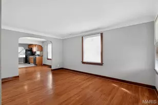 240 S Barat Ave, Saint Louis, MO 63135 - Photo 8