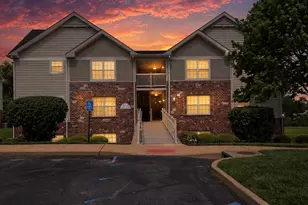 1711 Piedmont Cir, Saint Charles, MO 63304 - Photo 1