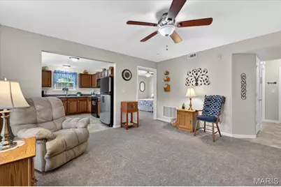 1711 Piedmont Circle #101, Saint Charles, MO 63304 - Photo 6
