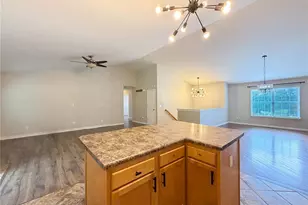 10318 Timber Hill Dr, Hillsboro, MO 63050 - Photo 8