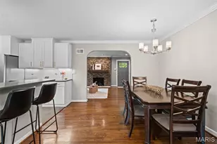 870 Victoria Pl, Saint Louis, MO 63122 - Photo 10