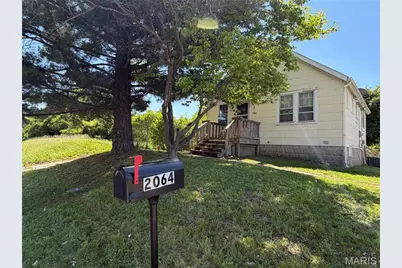 2064 Chambers Road, Saint Louis, MO 63136 - Photo 2