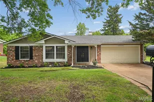 577 Monroe Mill Dr, Ballwin, MO 63011 - Photo 1