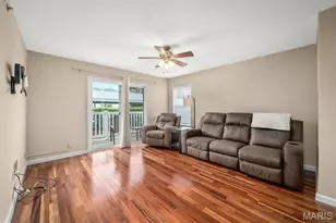 9202 Spring Creek Ln, O'Fallon, MO 63368 - Photo 16
