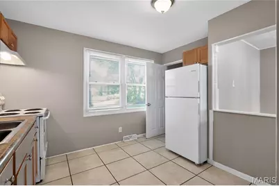 9866 Lawnview Drive, Saint Louis, MO 63136 - Photo 16