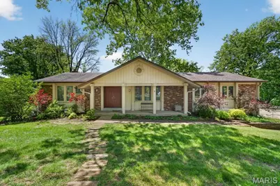 5321 Autumnwinds Drive, Saint Louis, MO 63129 - Photo 1