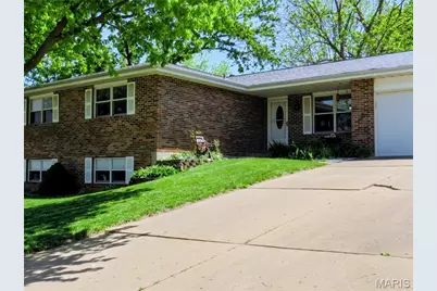 1604 Tamarack Drive, Saint Charles, MO 63301 - Photo 2