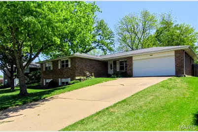 1604 Tamarack Drive, Saint Charles, MO 63301 - Photo 4
