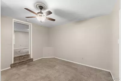 2413 Leslie Avenue, Overland, MO 63114 - Photo 20