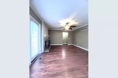 5891 Sir Edward Lane, Florissant, MO 63033 - Photo 6