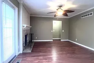 5891 Sir Edward Ln, Florissant, MO 63033 - Photo 6