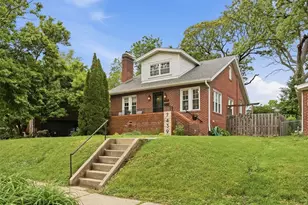 7439 Wellington Ave, University City, MO 63130 - Photo 2